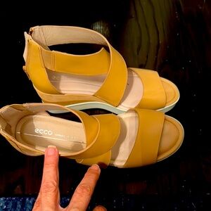 ECCO Beige Strappy Sandals